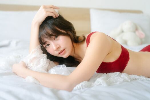 Yunjing saehun page leaked private photo uncensored HD quality