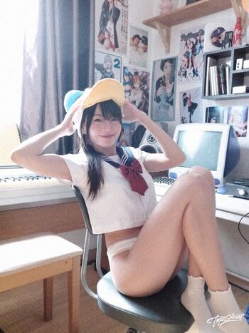 Yunjing saehun page leaked private photo uncensored HD quality