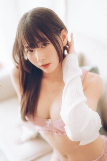 Yunjing saehun page leaked private photo uncensored HD quality
