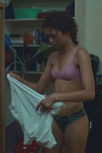 Zendaya page leaked private photo uncensored HD quality