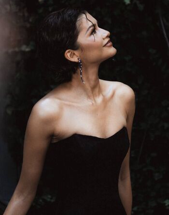 Zendaya page leaked private photo uncensored HD quality