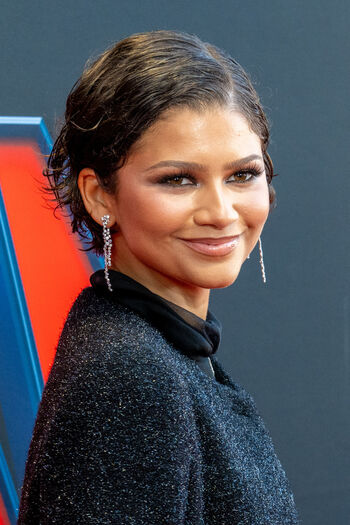 Zendaya page leaked private photo uncensored HD quality