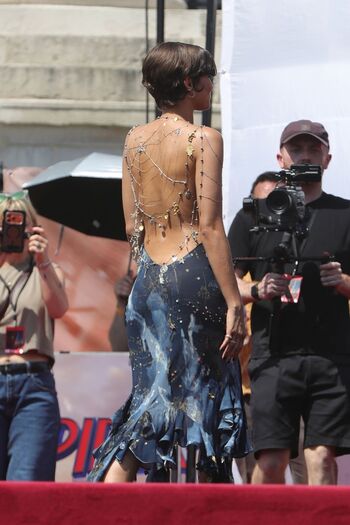 Zendaya page leaked private photo uncensored HD quality