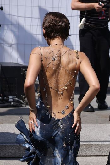 Zendaya page leaked private photo uncensored HD quality