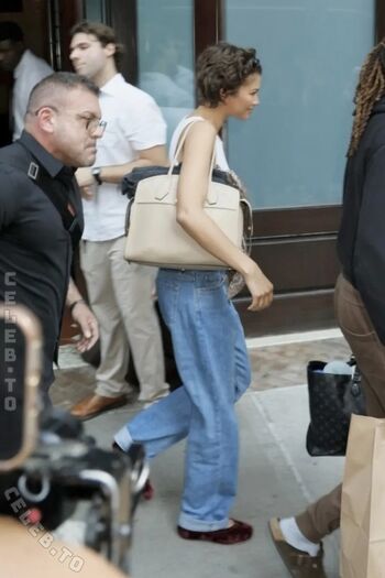 Zendaya page leaked private photo uncensored HD quality