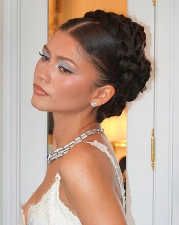 Zendaya page leaked private photo uncensored HD quality