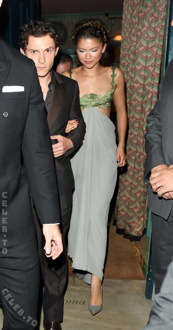 Zendaya page leaked private photo uncensored HD quality