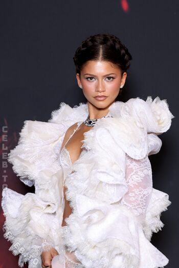 Zendaya page leaked private photo uncensored HD quality