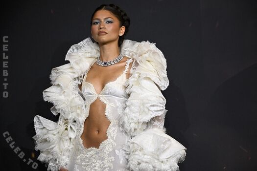 Zendaya page leaked private photo uncensored HD quality