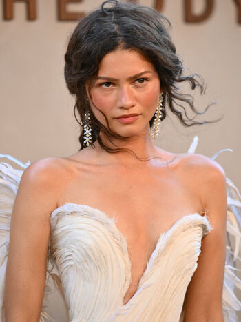Zendaya page leaked private photo uncensored HD quality