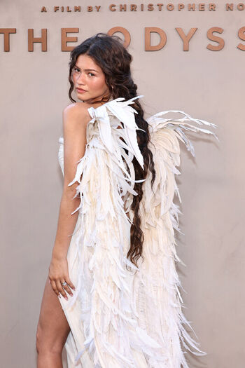 Zendaya page leaked private photo uncensored HD quality