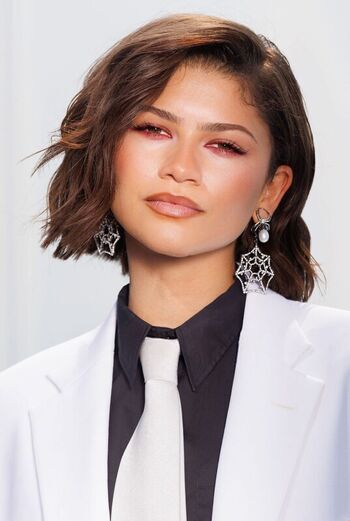 Zendaya page leaked private photo uncensored HD quality