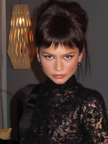 Zendaya page leaked private photo uncensored HD quality