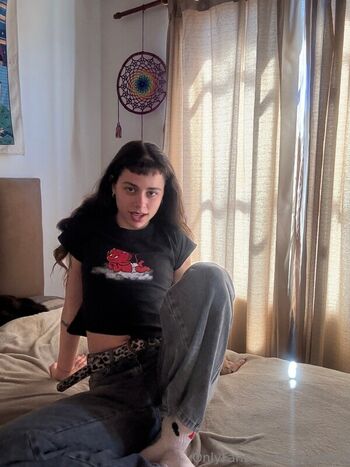 Zoevartuli leaked private photo uncensored HD quality