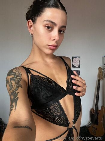 Zoevartuli leaked private photo uncensored HD quality