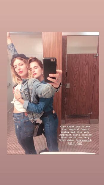 Zoey deutch page leaked private photo uncensored HD quality