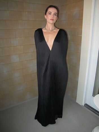Zoey deutch leaked private photo uncensored HD quality