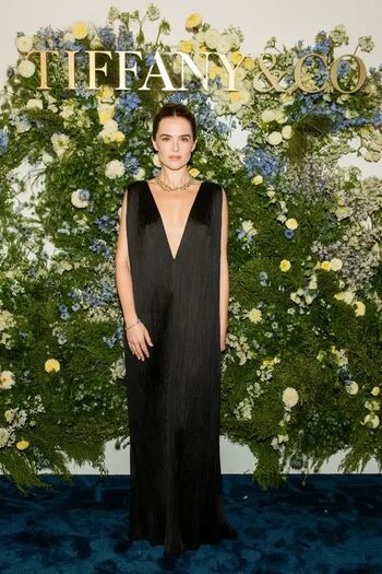 Zoey deutch leaked private photo uncensored HD quality