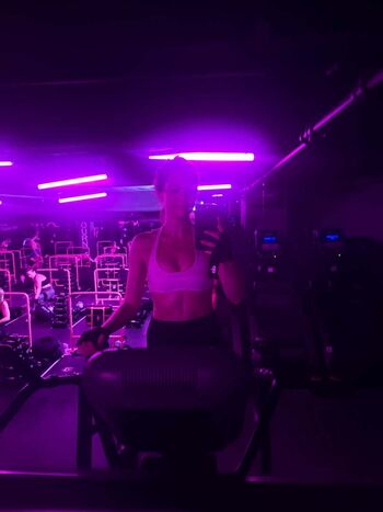 Zoey deutch leaked private photo uncensored HD quality